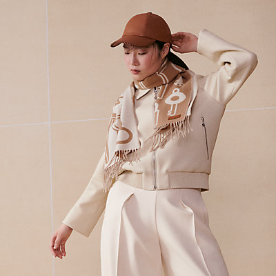 Brown - Cashmere shawls and stoles | Hermès Mainland China Brown - Cashmere shawls and stoles | Hermès Mainland China